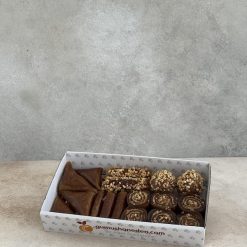 Karışık tatlı paketi - muska, kalem sarma, pestil, fındıklı kalem sarma ve çokopestil atom tatlıları karışımı