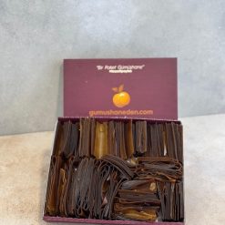 Şekersiz ve glutensiz sade pestil – doğal meyve püresiyle üretilmiş geleneksel Gümüşhane pestili ürün görseli.